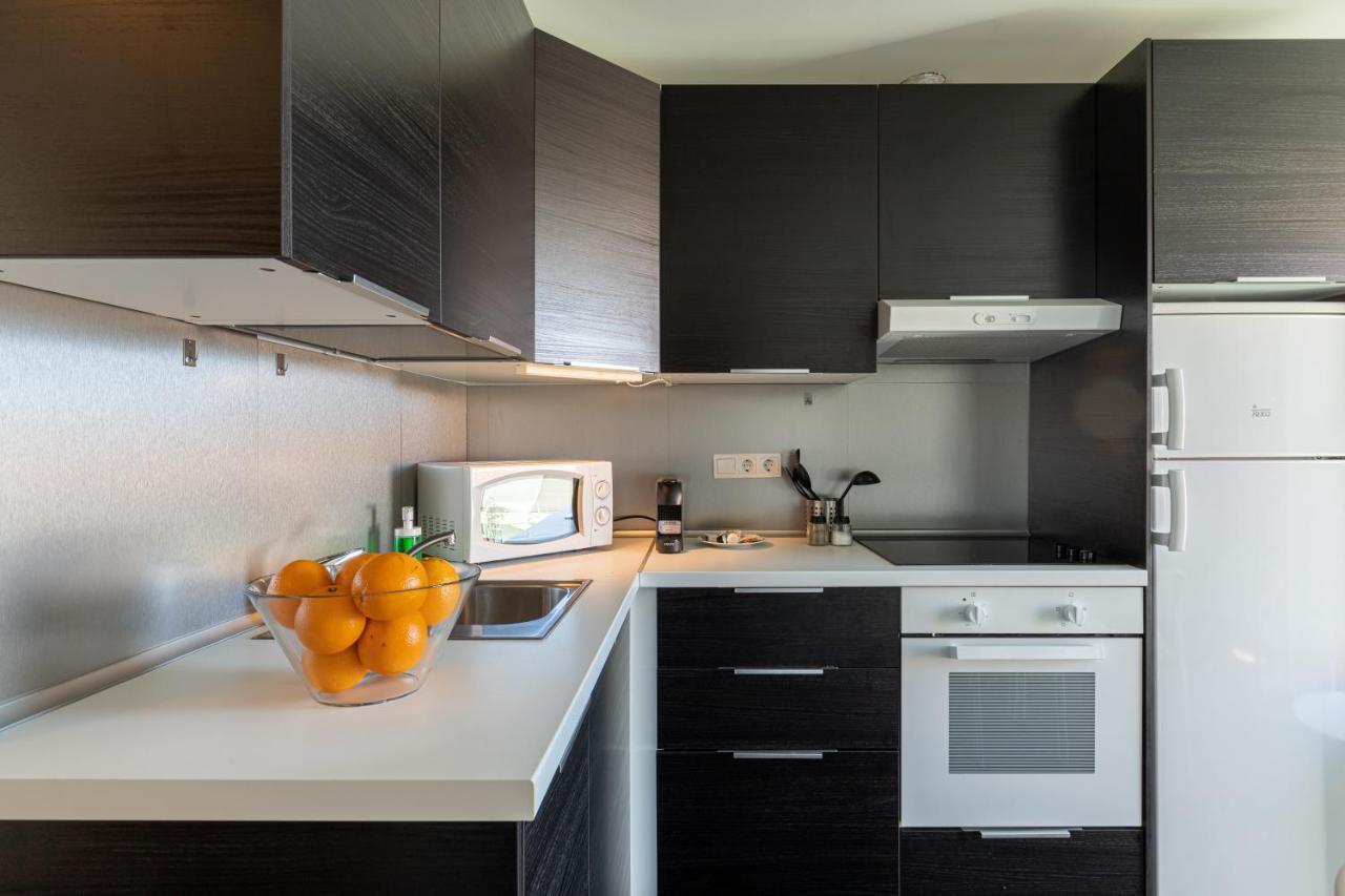 Apartment Fun Building By Homeabout Malaga