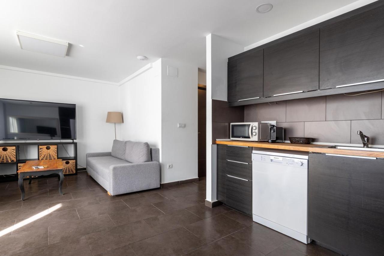Apartment Fun Building By Homeabout Malaga